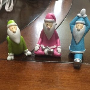 Set 3 Resin Yoga Santas